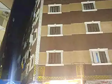 Building For sale in Faisal, Greater Cairo, 200 sqm