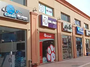 مطاعم للإيجار في الأسواق والمولات، الرحاب، 100 متر