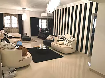 عقارات للبيع في شارع محمد صبري ابو علم، النرجس عمارات، 200 متر