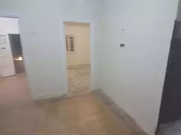 عقارات للإيجار في باكوس، الاسكندرية، 100 متر