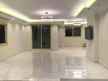 Apartments For sale in Street 79, El Narges Omarat, 250 sqm