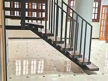 Duplex For sale in Madinet El Moazafeen, Helwan, 350 sqm