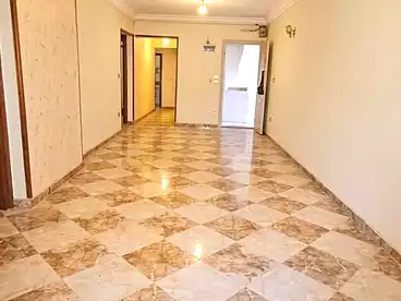 عقارات للبيع في شارع الفنان محمد عثمان، السيوف، 120 متر