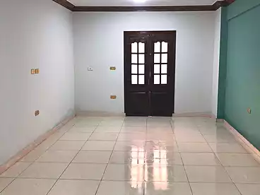 شقق للإيجار في شارع 15، النزهة 2، 130 متر