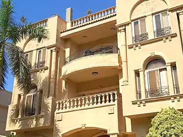 Properties For sale in Ismael Yassin St., Neighbourhood 12, 215 sqm