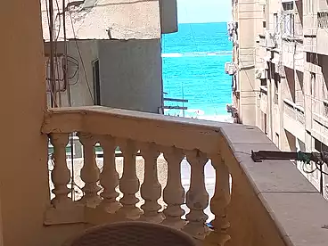 شقق للإيجار في شارع سيدي كمال، المندرة بحري، 95 متر