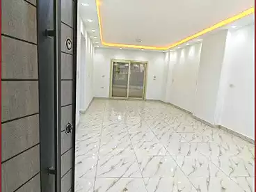 شقق للإيجار في شارع رايل، منشية عين حلوان، 130 متر