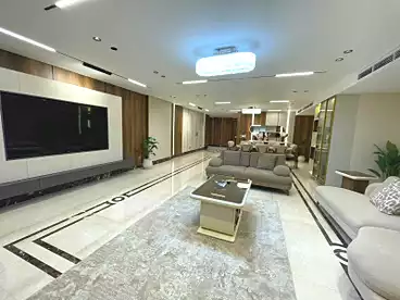 شقق للإيجار في شارع كورنيش النيل، الدقي، 300 متر