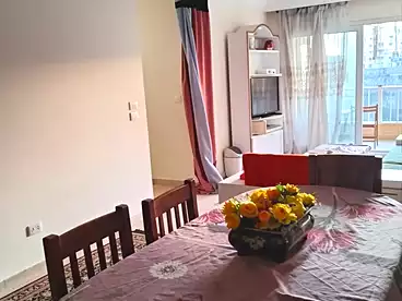 شقق للإيجار في كامب شيزار، الاسكندرية، 140 متر