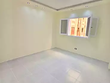 شقق للبيع في شاطئ النخيل - ٦ اكتوبر، العجمي، 100 متر