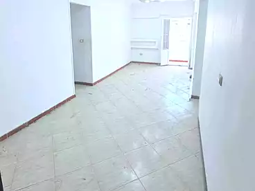 شقق للبيع في الفلكي، السيوف، 100 متر