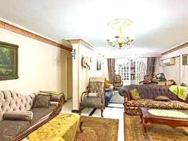 شقق للبيع في شارع خالد بن الوليد، سيدي بشر بحري، 200 متر