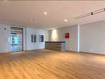 Offices For rent in Northern 90th St., 90th Street, 100 sqm