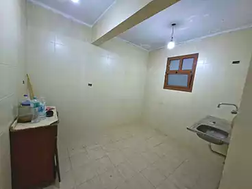 شقق للإيجار في طريق كعبيش، فيصل، 100 متر
