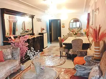 شقق للبيع في محرم بك، الاسكندرية، 160 متر