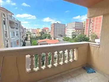 عقارات للإيجار في بيانكي، البيطاش، 140 متر