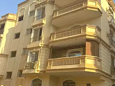 شقق للبيع في شارع الجزيرة، المستثمرين الجنوبية، 245 متر