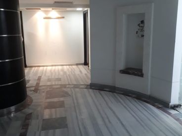 listing-image