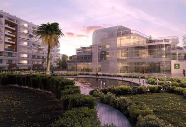 شقه 112 متر +66 متر حديقة فى اميز كمبوندات العاصمة وتسهيلات حتى 10 سنوات