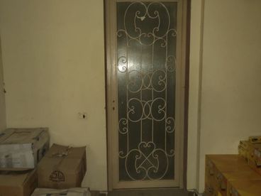 listing-image