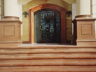 listing-image
