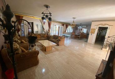 listing-image