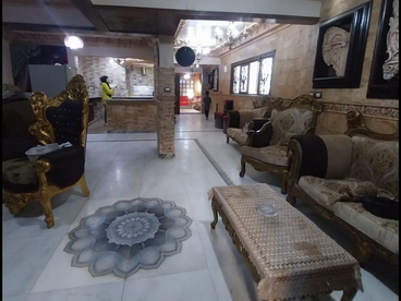 (شقتين مفتوحين ??) علي بعض يفندم ??????????? مساحه خطيره كبيره جدا