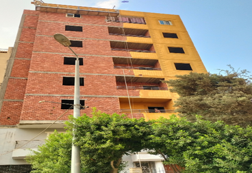 شقة سكنية 150م للبيع بالتقسيط بالمقطم القاهرة