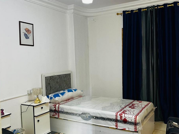 listing-image