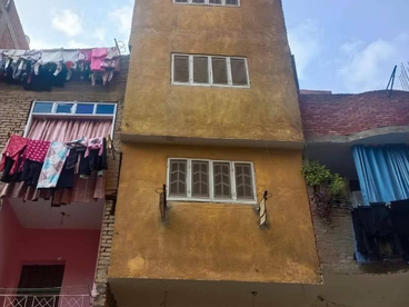 بيت للبيع مساحة ٦٠ متر  المرج القديمة الجهة الشرقية بجوار مسجد الاربعين  وخلف سو