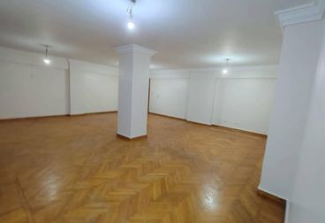 listing-image