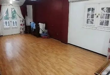 listing-image
