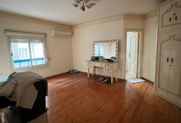 listing-image