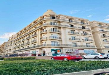 listing-image