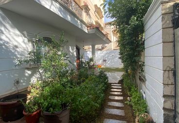 listing-image