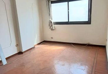 listing-image