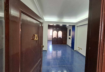 listing-image