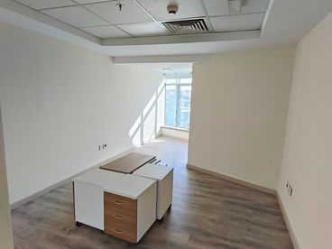 listing-image