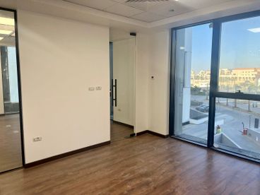 listing-image