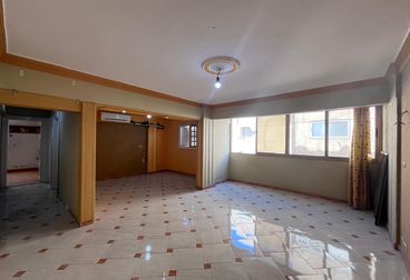 listing-image