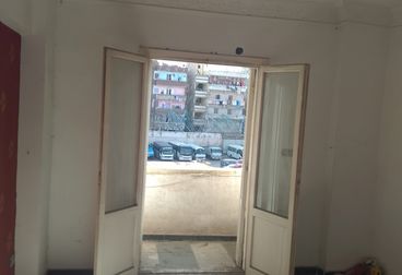 listing-image