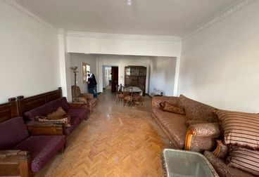 listing-image