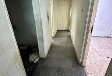 listing-image