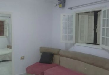 شقه للبيع بالعفش فقط ش  شادي عبد السلام