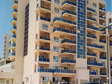 listing-image