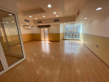 listing-image