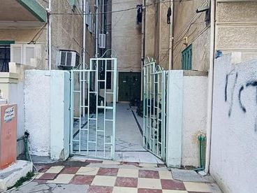 listing-image