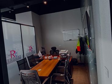 listing-image