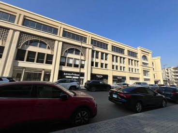 listing-image