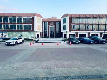 listing-image